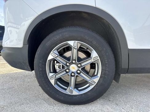 Used 2025 Chevrolet Blazer LT FWD image 10