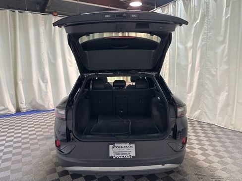 Certified 2021 Volkswagen ID.4 Pro S w/ Gradient Package image 37