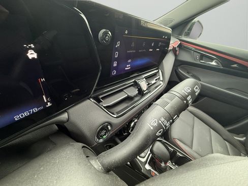 Certified 2025 Chevrolet TrailBlazer RS w/ Convenience Package image 22