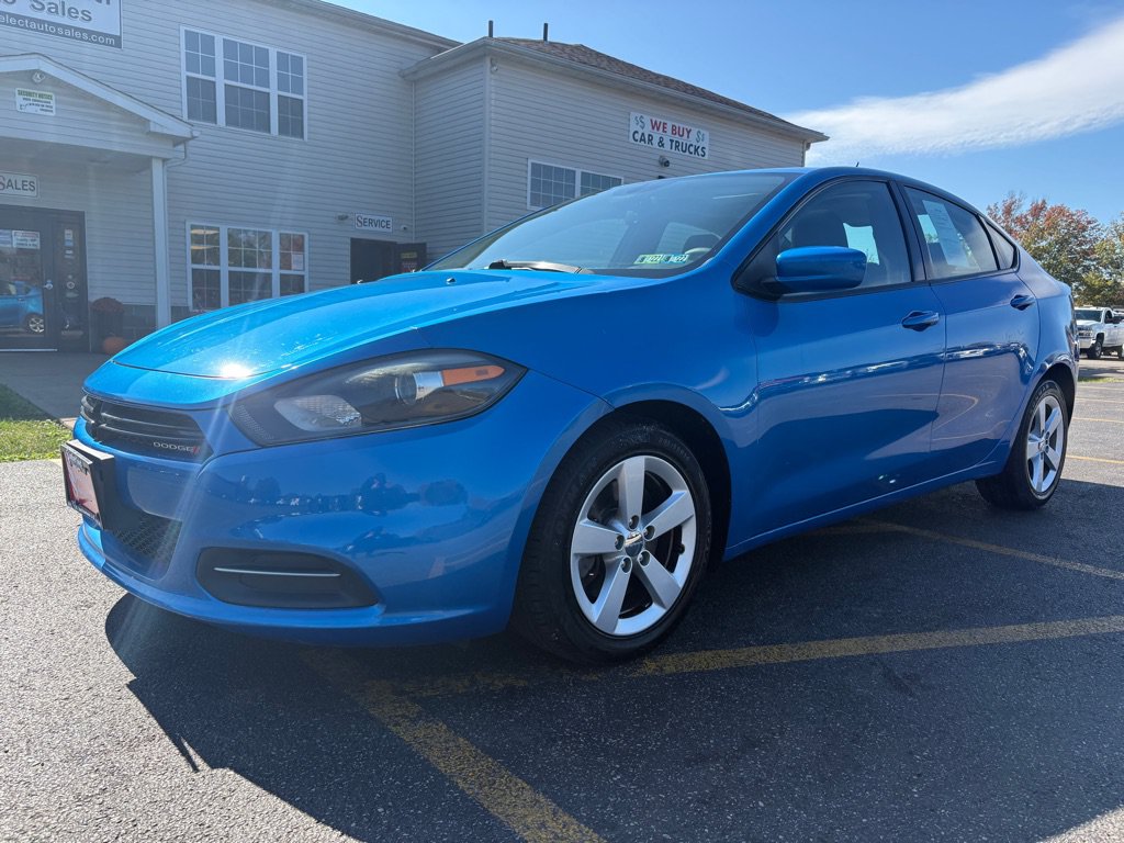 Used 2016 Dodge Dart SXT w/ Sun/Sound Group FWD image 2