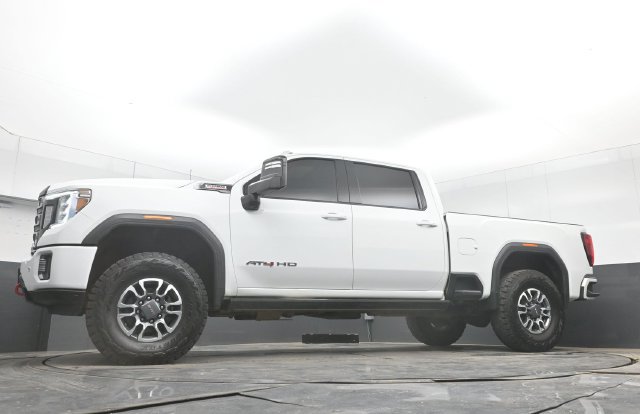Used 2022 GMC Sierra 2500 AT4 w/ AT4 Preferred Package AWD/4WD image 46