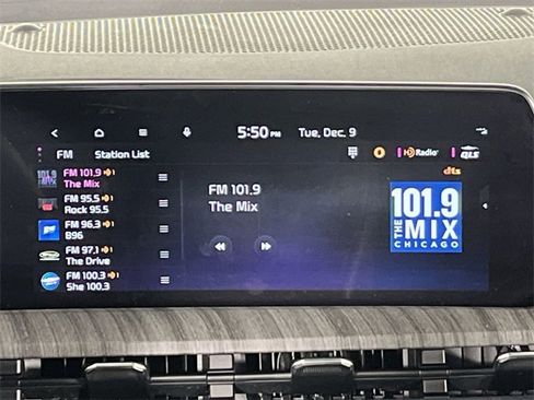 Used 2024 Kia Telluride SX image 16