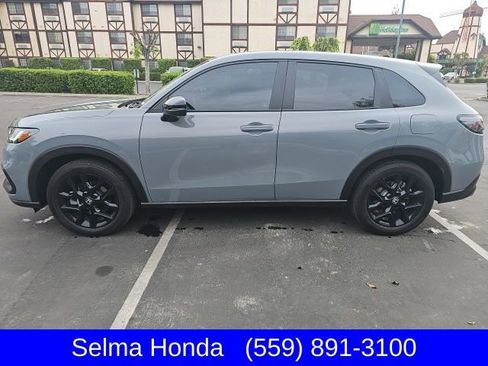 Used 2025 Honda HR-V Sport image 5