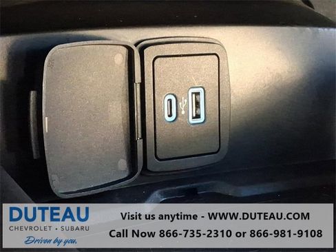 Used 2023 Ford Bronco Wildtrak image 15