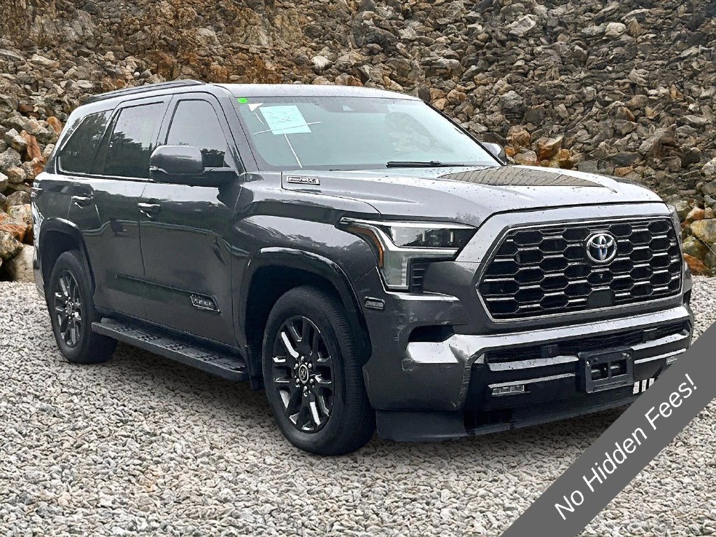 Used 2023 Toyota Sequoia Platinum AWD/4WD image 10
