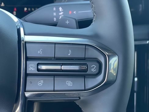 New 2026 GMC Yukon XL Elevation w/ Elevation Premium Package image 12