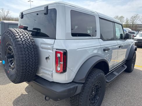 New 2026 Ford Bronco Badlands AWD/4WD image 10