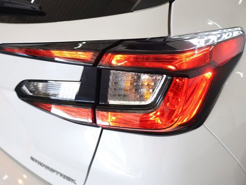 Used 2024 Subaru Crosstrek 2.5i Limited image 28