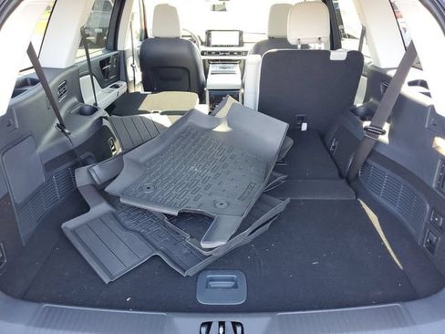 New 2025 Lincoln Aviator AWD w/ Jet Appearance Package image 35