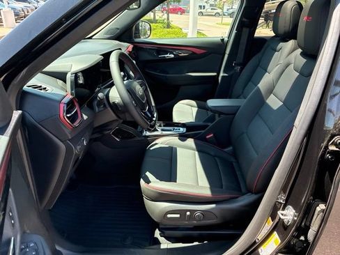New 2026 Chevrolet TrailBlazer RS w/ Convenience Package AWD/4WD image 7