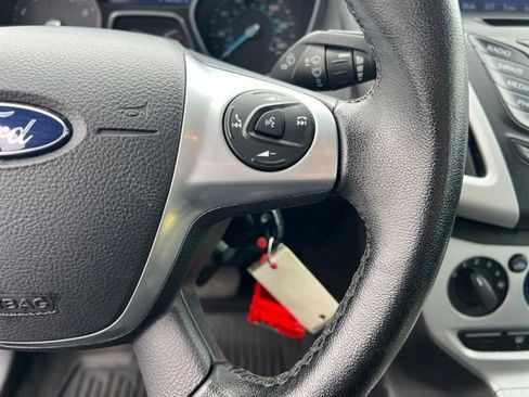 Used 2014 Ford Focus SE w/ Equipment Group 201A FWD image 15