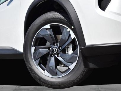 New 2026 Nissan Rogue SV w/ SV Premium Package