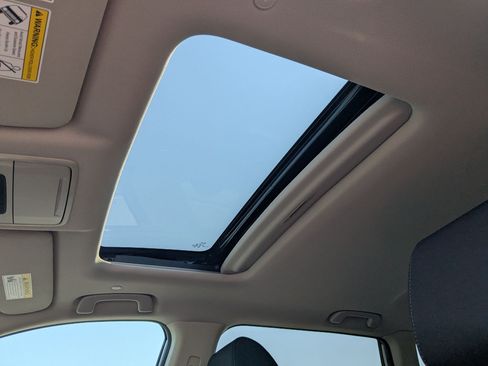 New 2026 Honda CR-V EX image 25