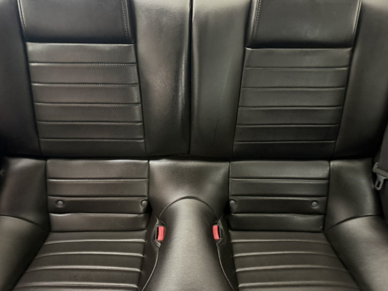 Used 2007 Ford Mustang Shelby GT500 RWD image 13