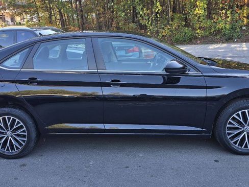 Used 2021 Volkswagen Jetta S w/ Driver Assistance Package FWD image 5