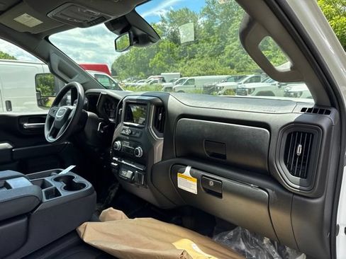 New 2026 GMC Sierra 3500 Pro w/ Convenience Package AWD/4WD image 20