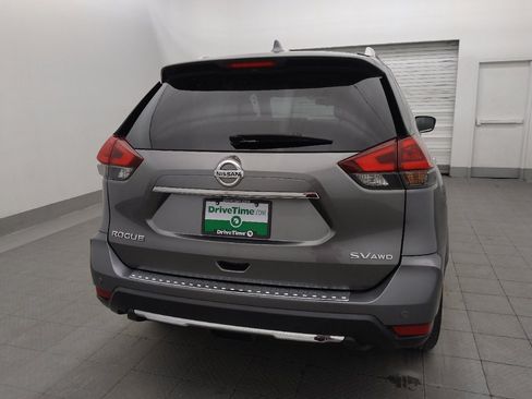 Used 2020 Nissan Rogue SV AWD/4WD image 7