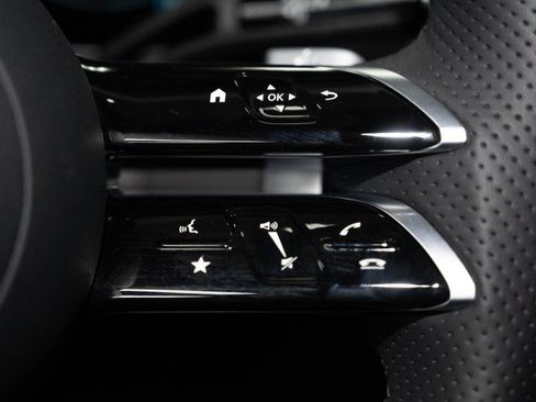 Certified 2026 Mercedes-Benz GLC 300 4MATIC image 26