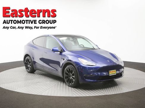 Used 2023 Tesla Model Y Long Range AWD/4WD image 44