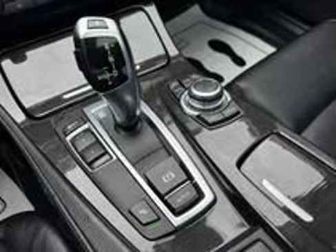 Used 2012 BMW 528i Sedan RWD image 16