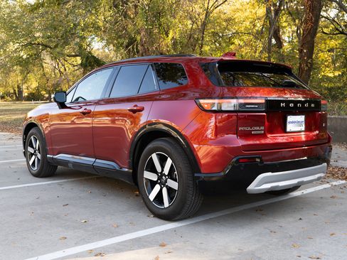 Certified 2024 Honda Prologue Touring image 7