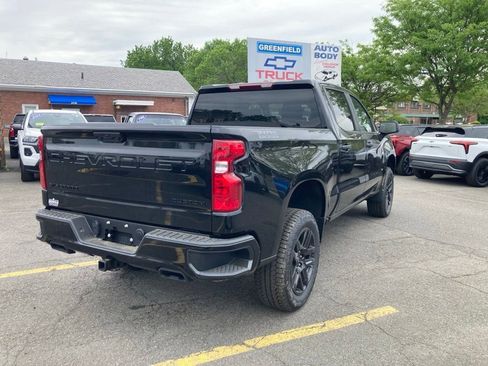 New 2026 Chevrolet Silverado 1500 Custom Trail Boss w/ Midnight Edition AWD/4WD image 7