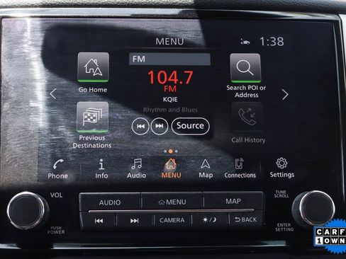 Used 2020 Nissan Titan SV w/ SV Convenience Package image 29