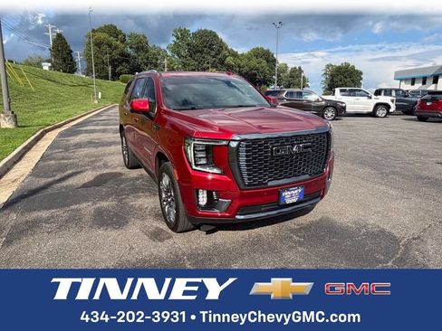 Used 2024 GMC Yukon Denali Ultimate w/ LPO, Floor Liner Package AWD/4WD image 1