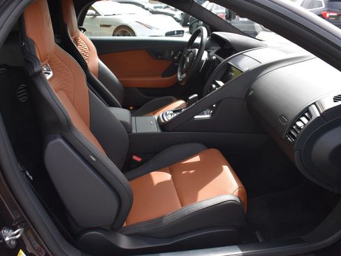 Used 2023 Jaguar F-TYPE R AWD/4WD image 19