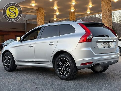 Used 2016 Volvo XC60 T5 Premier image 4