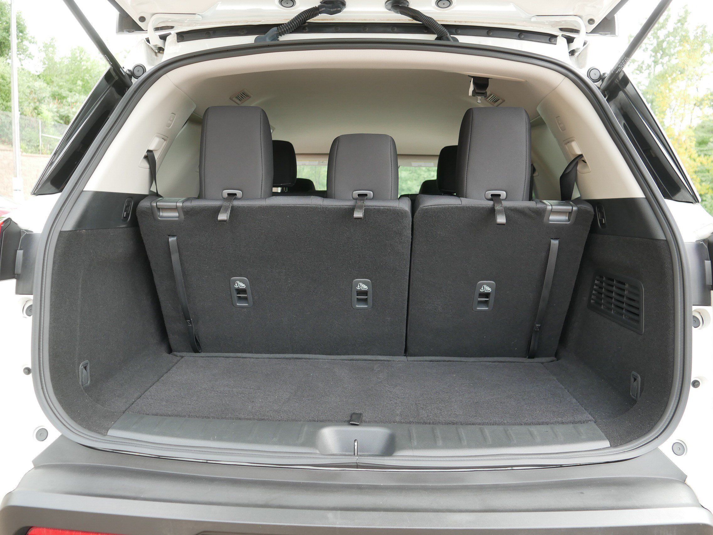 Certified 2024 Nissan Pathfinder SV AWD/4WD image 18