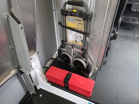 Used 2024 RAM ProMaster 3500 w/ Delivery Van Package image 19