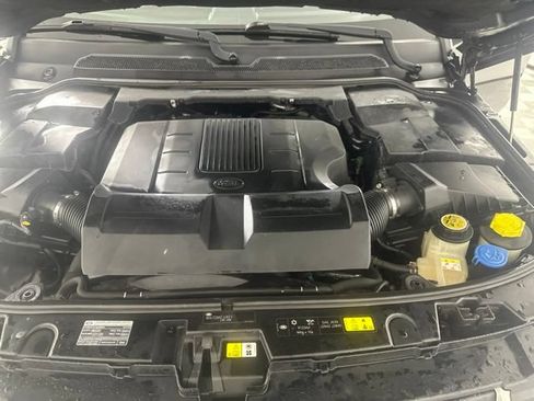Used 2016 Land Rover LR4 HSE LUX AWD/4WD image 11