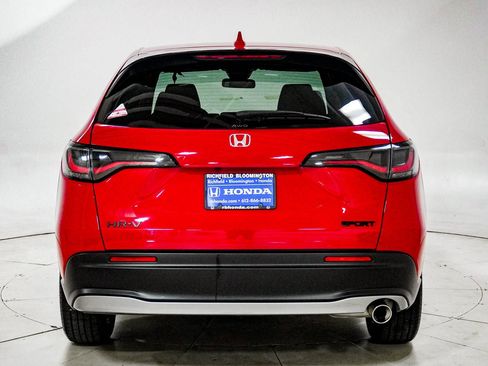 Certified 2026 Honda HR-V Sport image 7