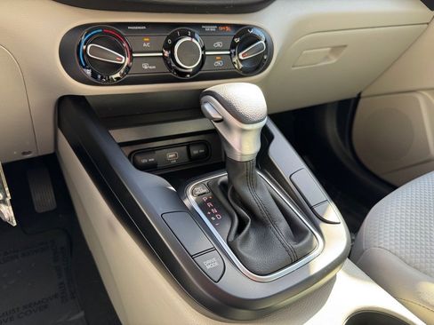 Certified 2022 Kia Soul LX w/ Technology Package image 19