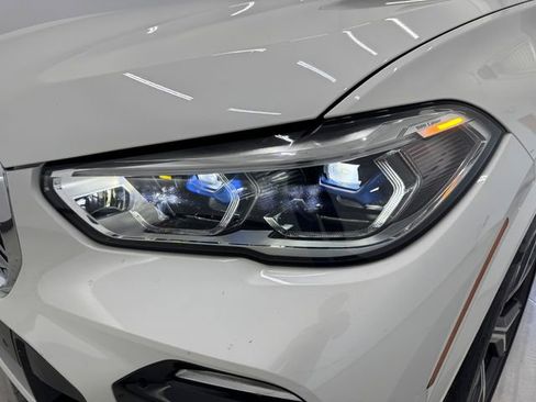 Used 2019 BMW X5 xDrive40i w/ M Sport Package image 31