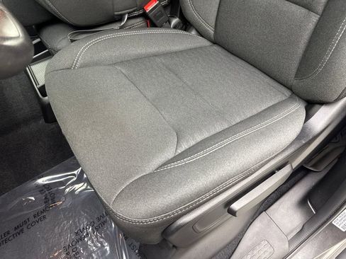 Used 2025 RAM 1500 Big Horn AWD/4WD image 31
