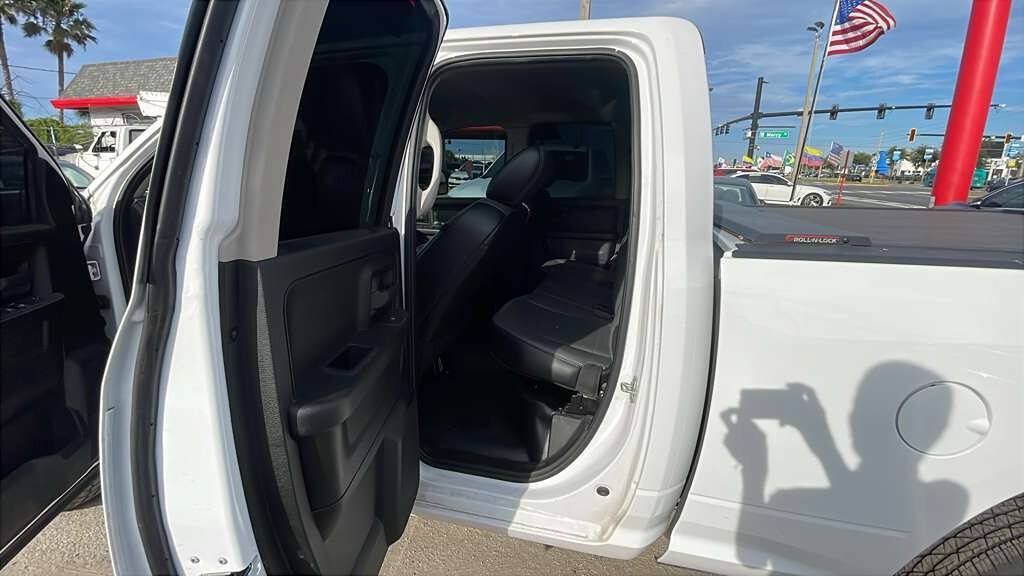 Used 2022 RAM 1500 Tradesman w/ Trailer Tow Group RWD image 2