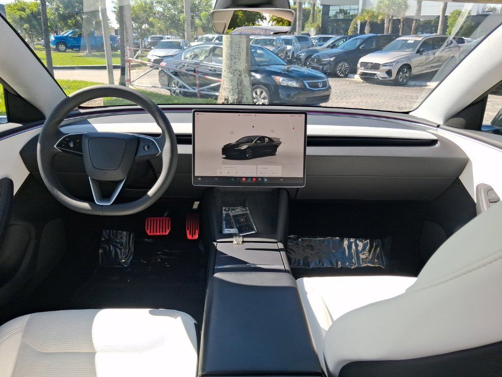 Used 2024 Tesla Model 3 Standard Range RWD image 9