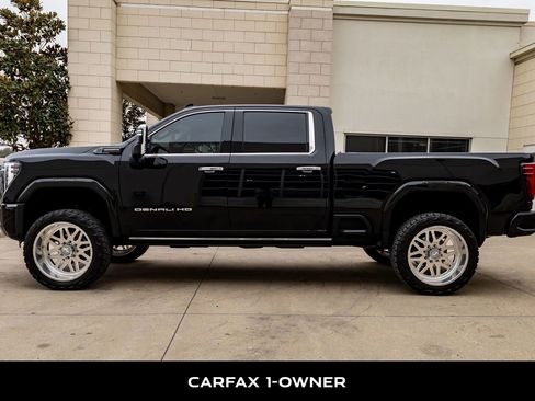 Used 2024 GMC Sierra 2500 Denali Ultimate image 5