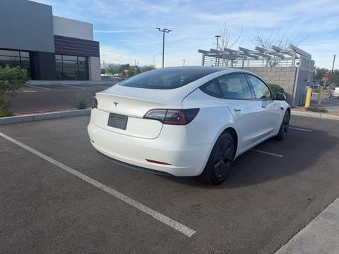 Used 2023 Tesla Model 3 Standard Range image 5