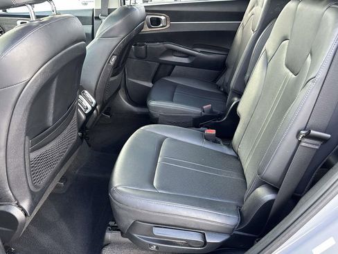 Used 2023 Kia Sorento X-Line EX image 13