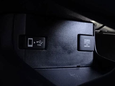 Used 2021 Honda Civic Sport image 32