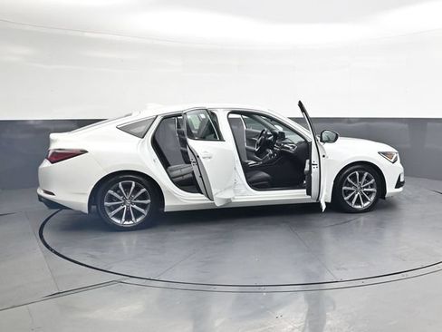 Used 2025 Acura Integra FWD image 40
