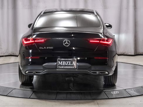 Used 2026 Mercedes-Benz CLA 250 image 3