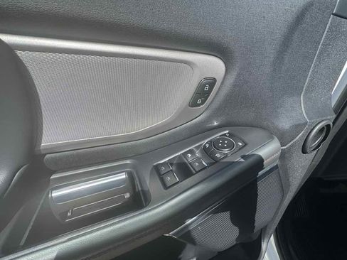 Used 2025 Ford Expedition Active image 15