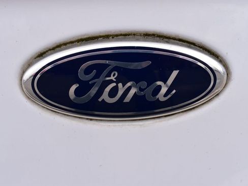 Used 2016 Ford Transit Connect XL image 28