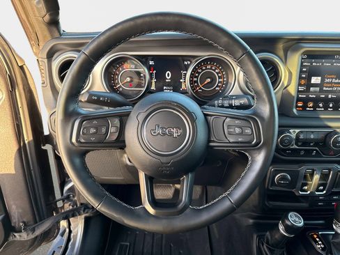 Certified 2021 Jeep Wrangler Sport image 19