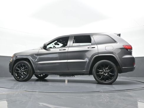 Used 2019 Jeep Grand Cherokee Altitude image 50