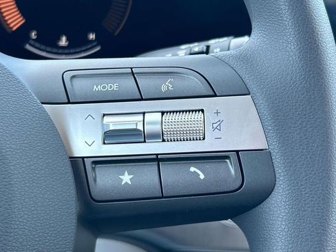 New 2026 Hyundai Kona SE image 24